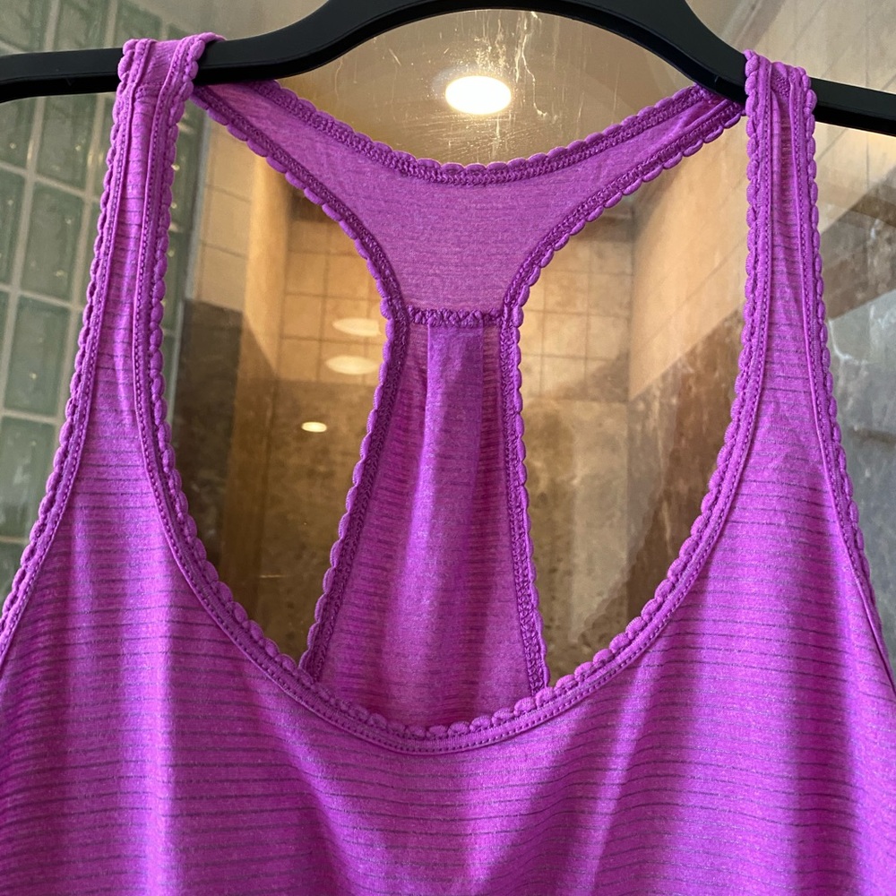 Lululemon Tank - Picture 4 of 7